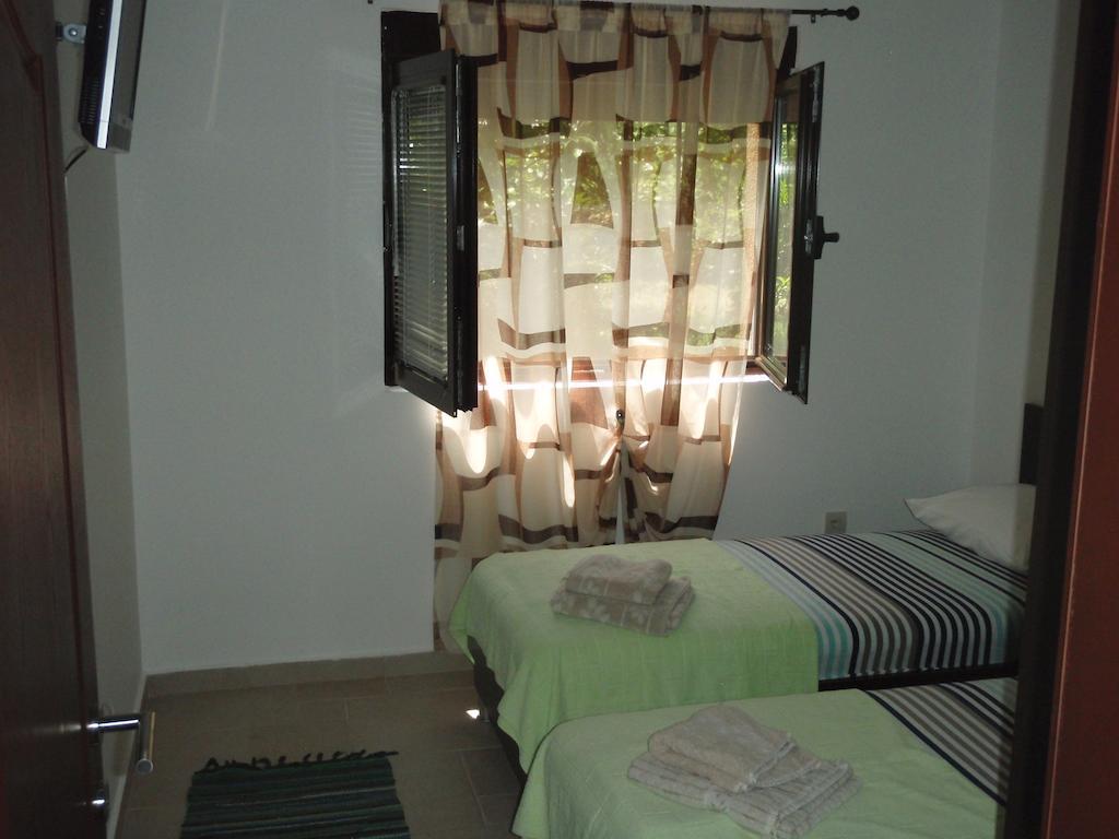 Apartments Matkovic Kotor Habitación foto